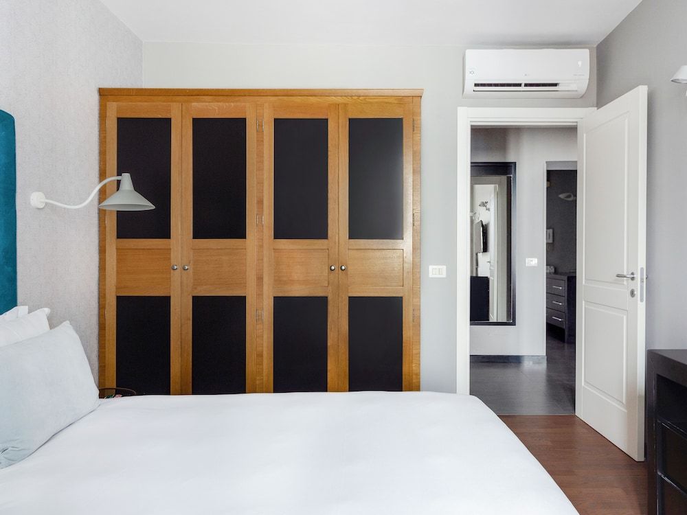 Numa Rome Vici 2 Bedroom Apartment, Sofa Bed