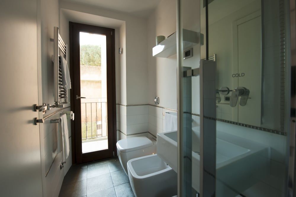 Hotel De Rome Double Room 6