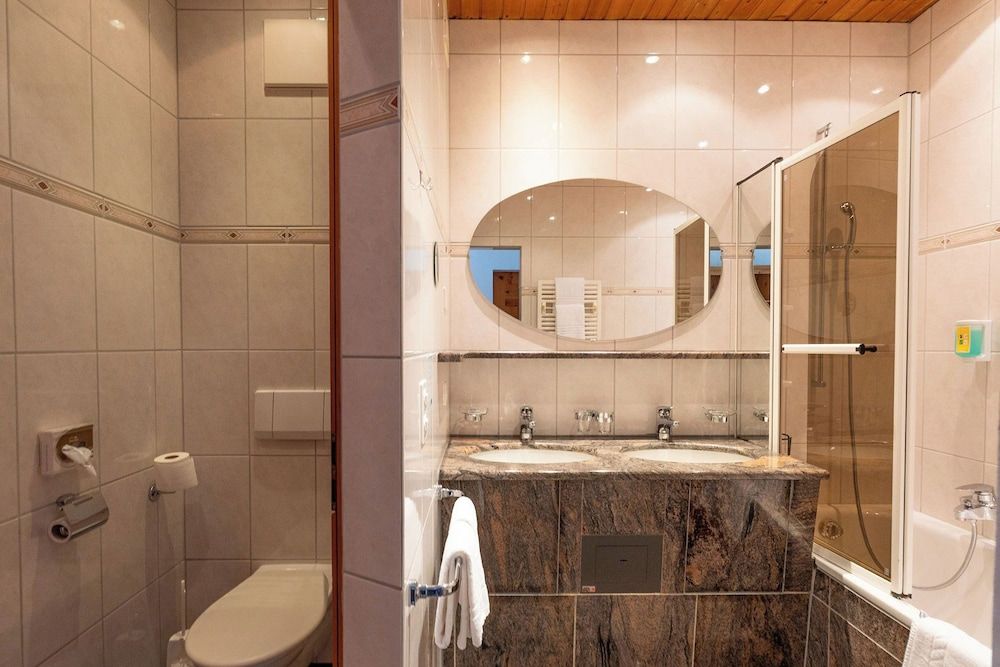 Hotel Bären Economy Double Room 4