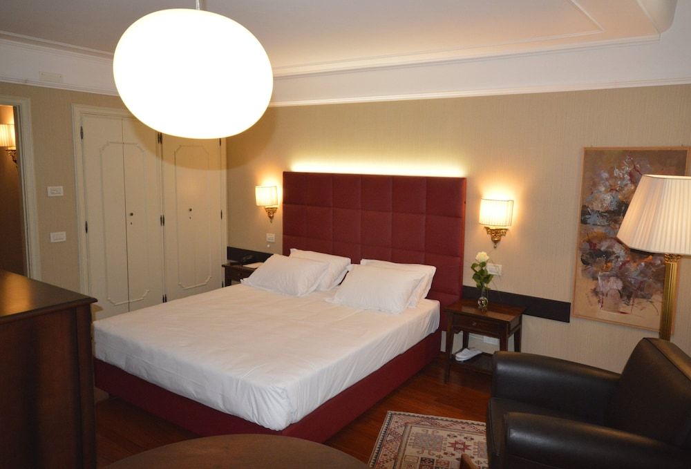 Astoria Hotel Italia Standard Double Room