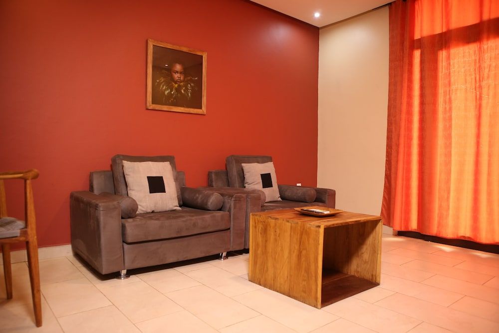 Au Bord De L'Eau Superior Suite 8