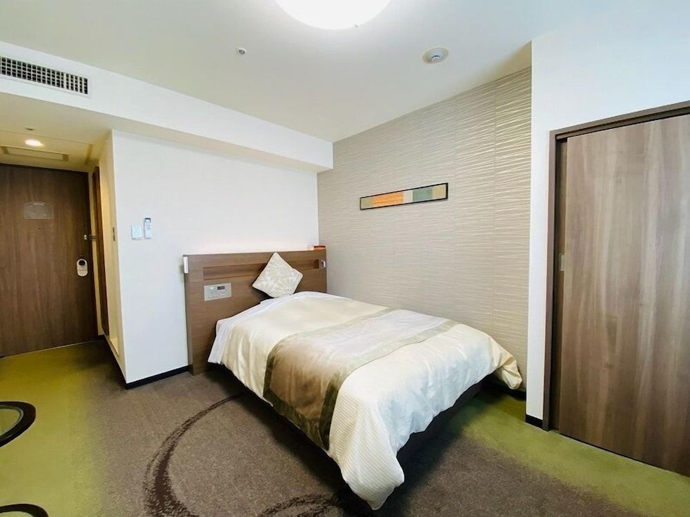 Semi Double Room, Non Smoking