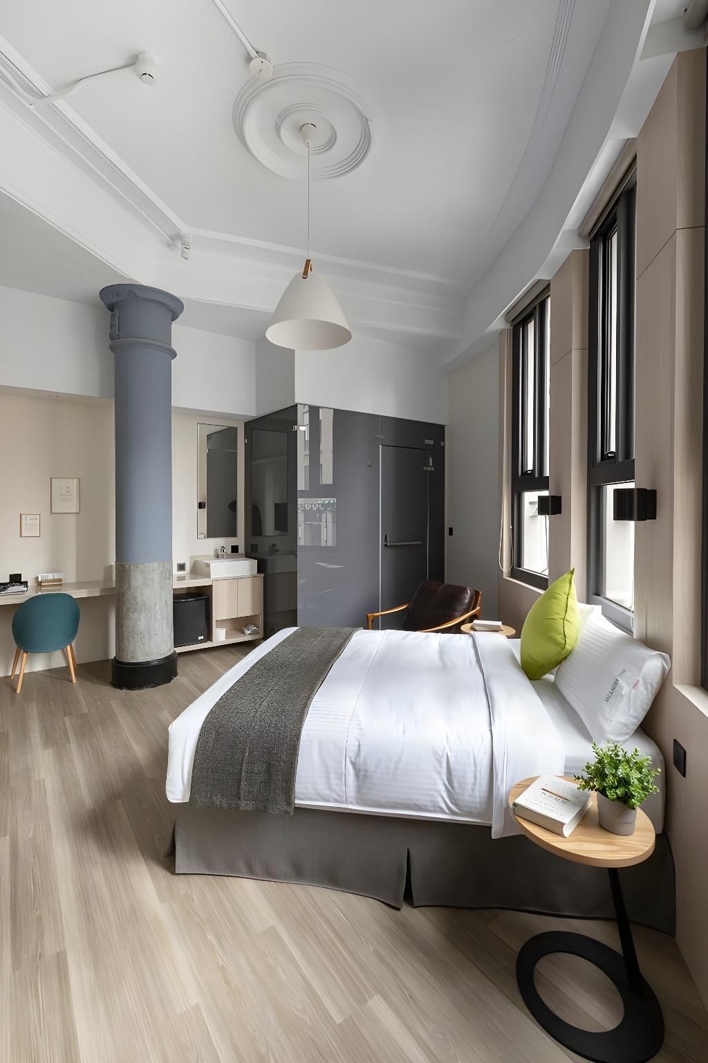 undefined MEANDER 1948 8