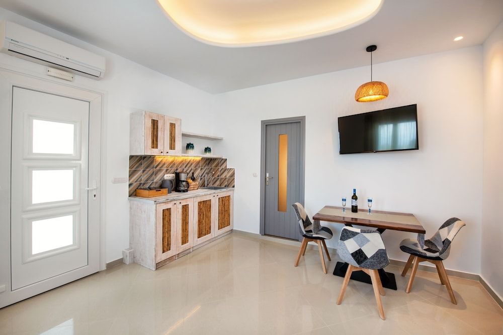 undefined Abasa Suites 9