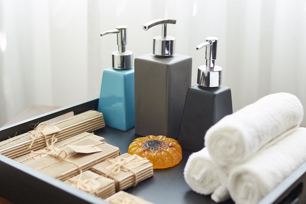 Bathroom amenities