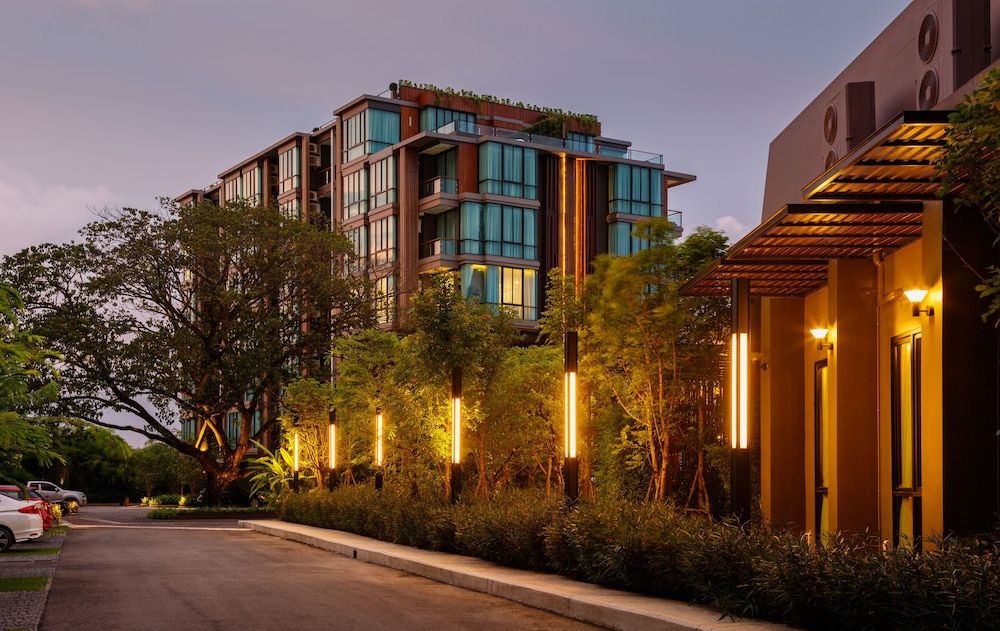 undefined Parc Borough City Resort