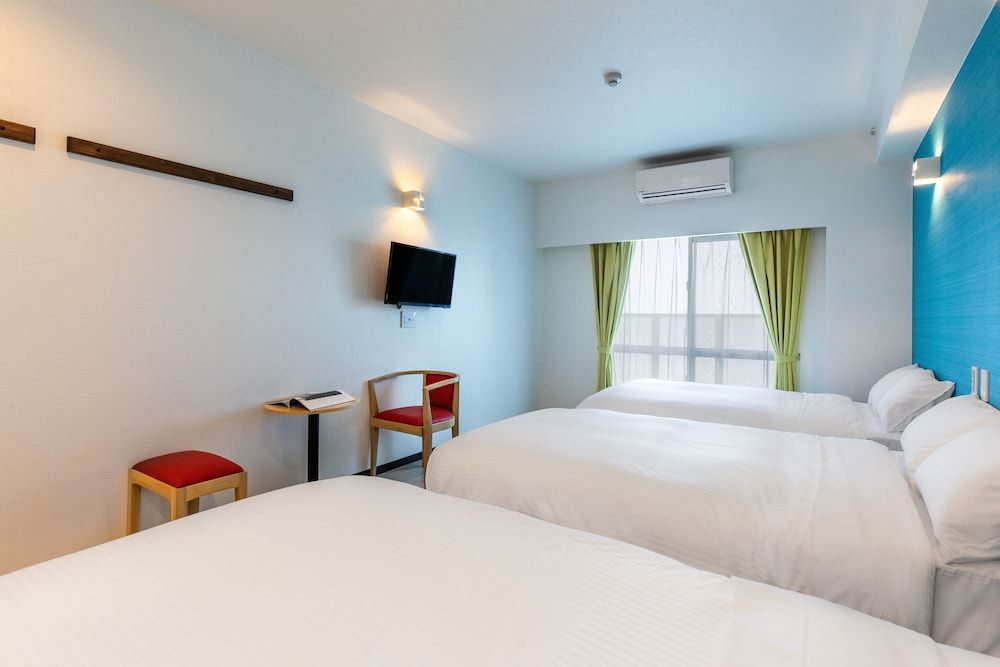 Economy Triple Room