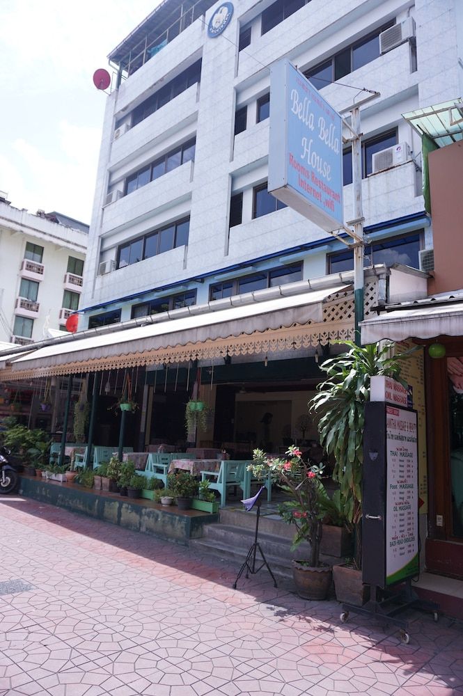 undefined Bella Bella House 2