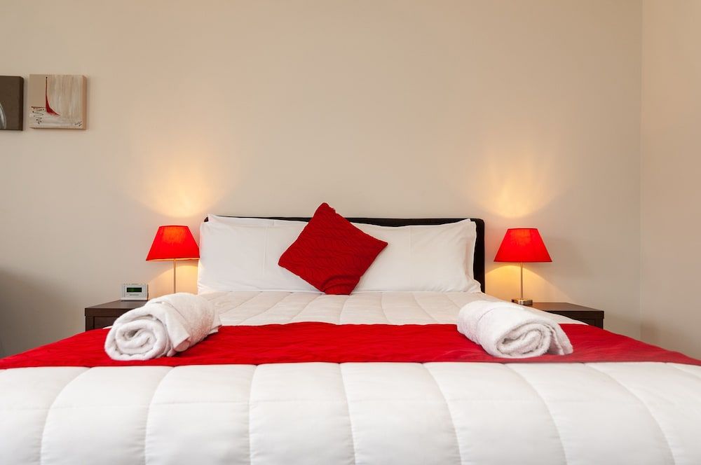 Standard Suite, 1 Bedroom, Non Smoking, Kitchenette