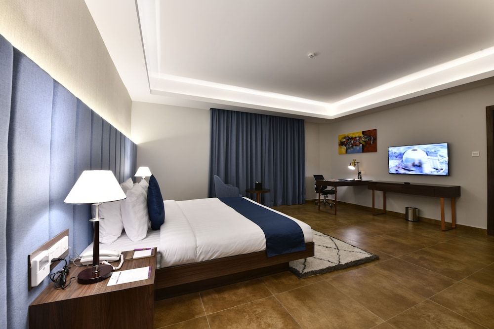 Deluxe Suite