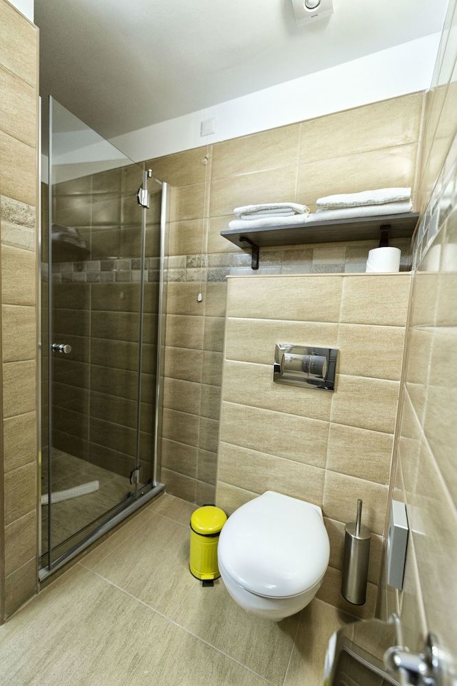 Prestige Boutique Hotel Craiova Superior Room (Deluxe) 5