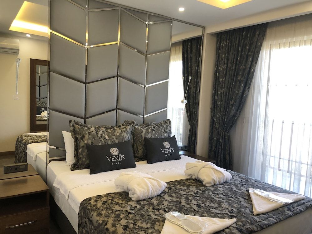 Double Room, Mountain View