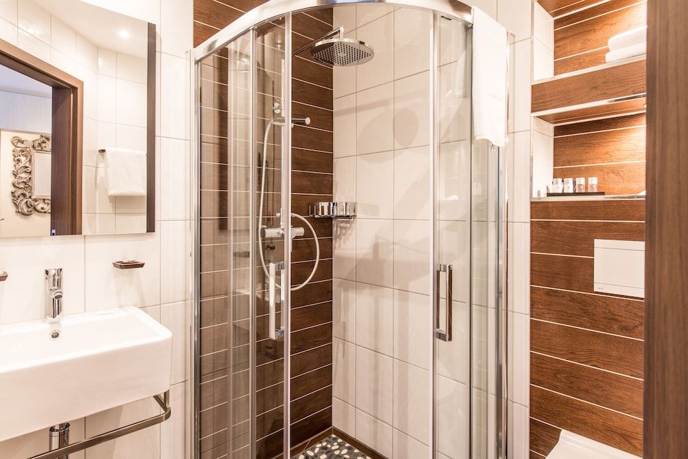 Adelhoff Deluxe Suite 7