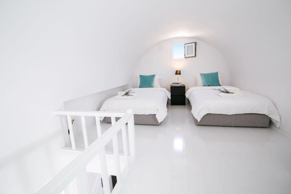 Grand Suite, Hot Tub, Sea View (Ammoudi)