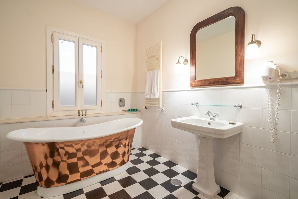 Hotel La Fuente de la Higuera Classic Suite 11