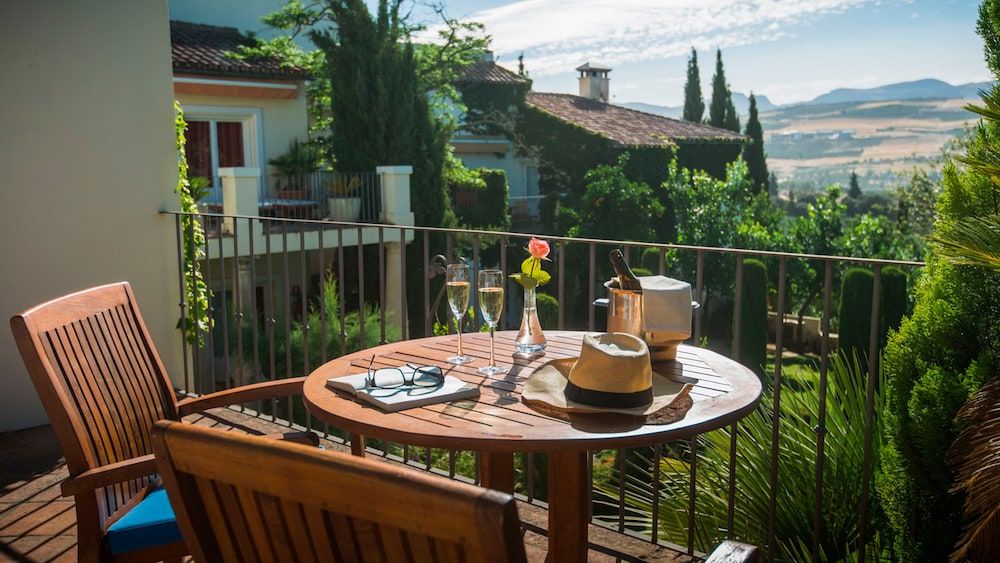 Hotel La Fuente de la Higuera Classic Suite 5