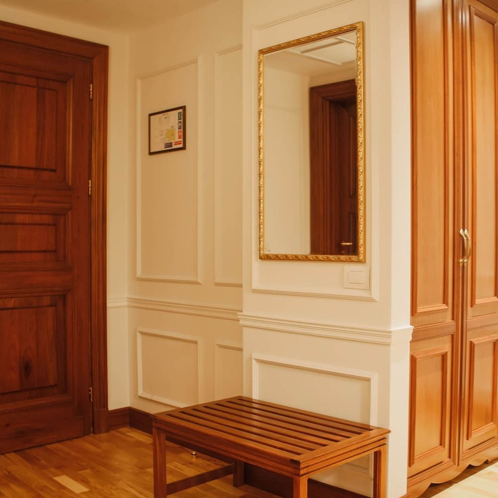 Hotel Opera Standard Double Room 5