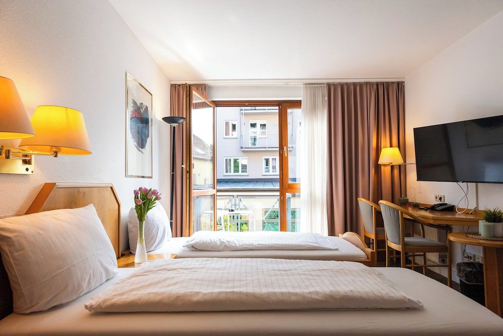 Comfort Twin Room