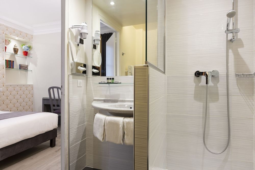 Résidence du Pré Triple Room, Non Smoking, Private Bathroom 8