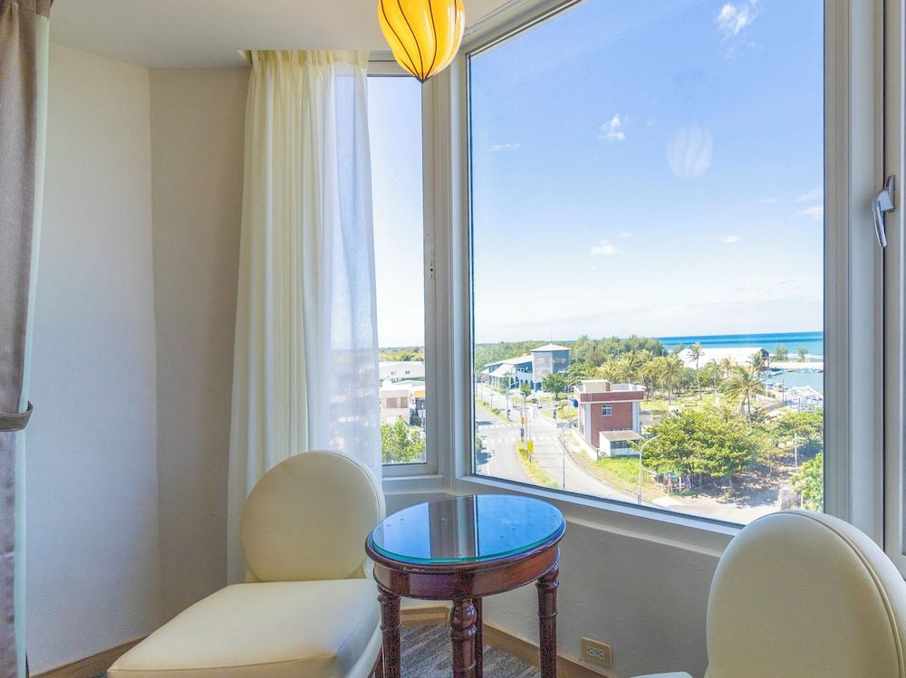 Kenting Long Beach Hotel Standard Twin Room 4