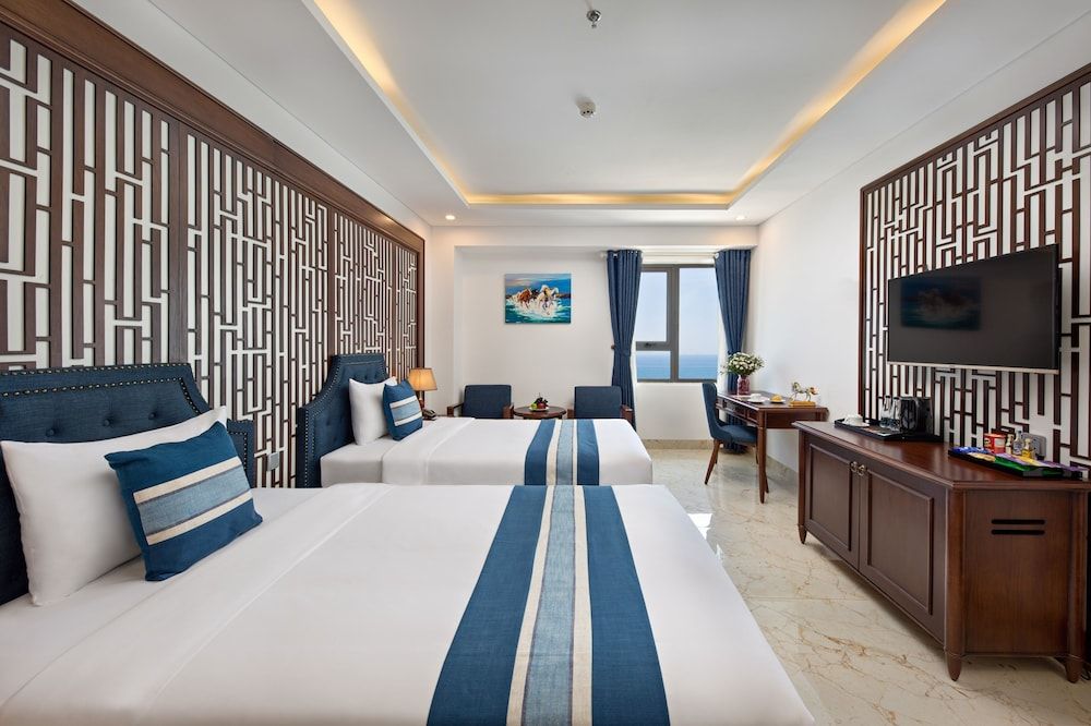 undefined Eden Hotel