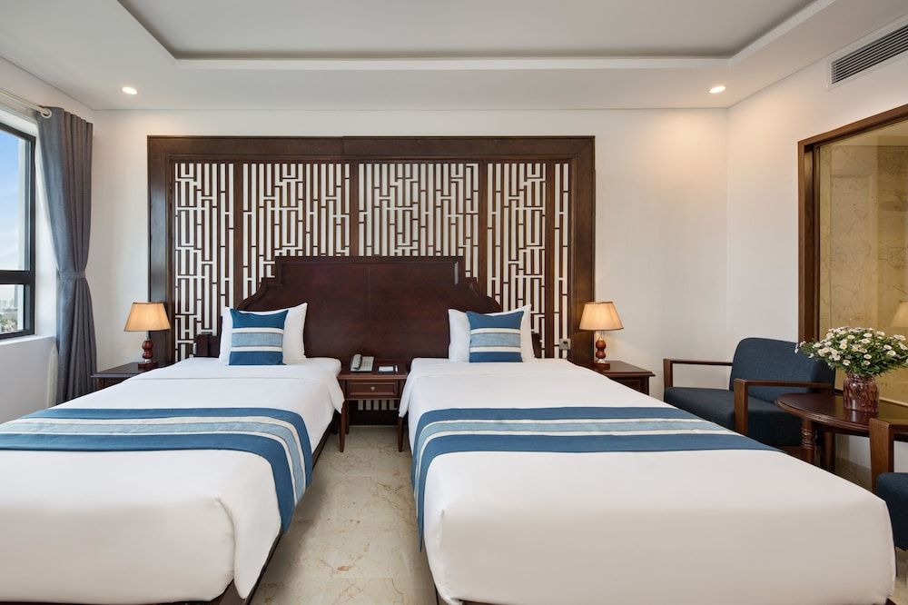undefined Eden Hotel 9