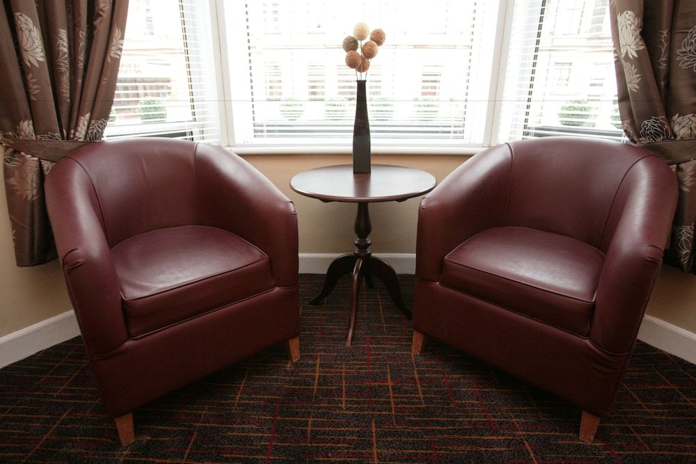 The Kelvingrove Hotel Family Room 7