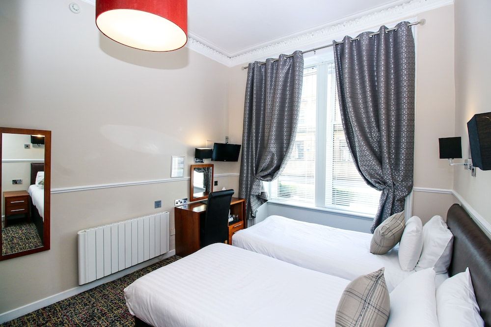 The Kelvingrove Hotel Twin Room