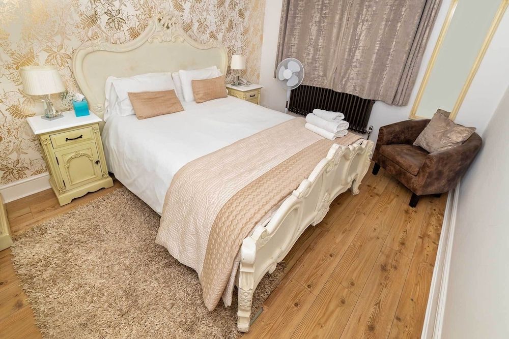 G Boutique Hotel Superior Double Room 4