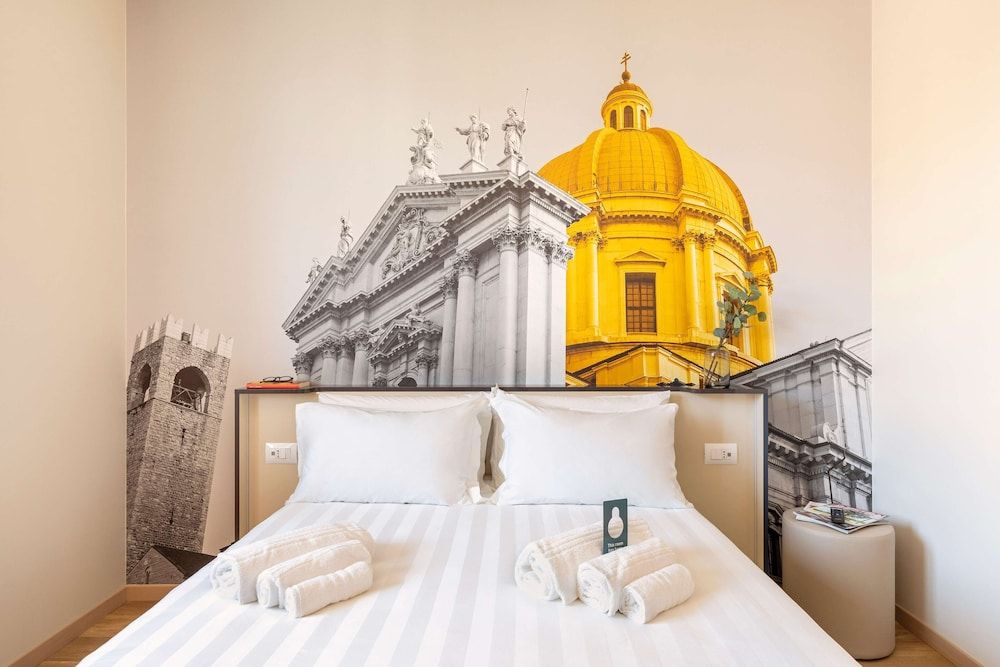 B&B Hotel Brescia Superior Double Room 2