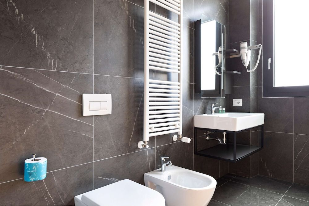 B&B Hotel Brescia Standard Single Room 7