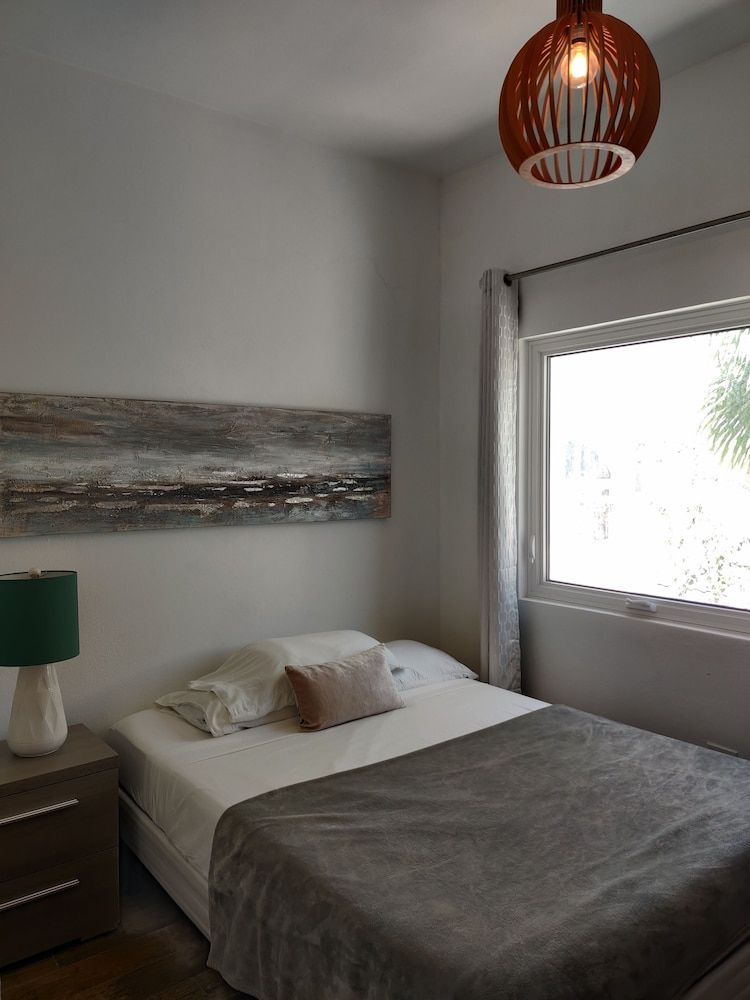 1 Bedroom Apartment with Rooftop Terrace