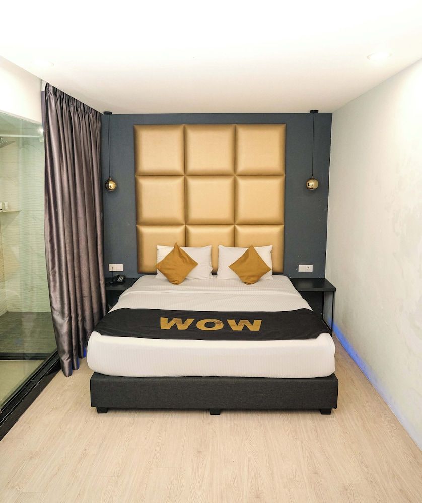 Capital O 91202 Wow Hotel Superior Room 10