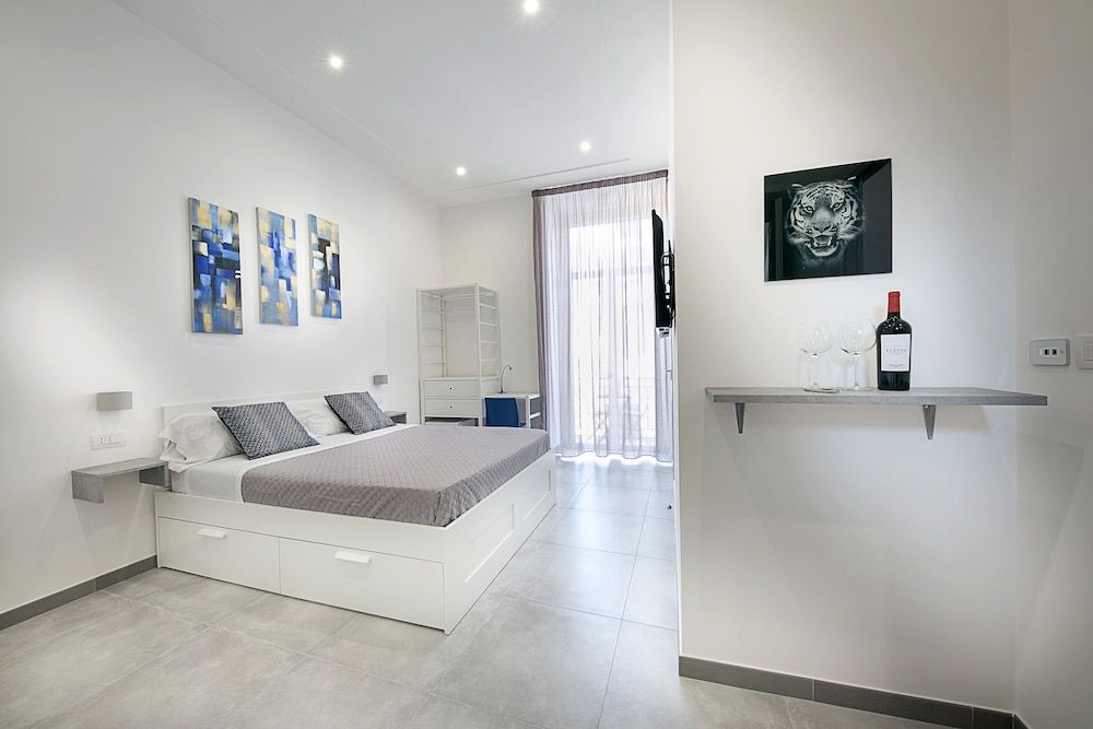 undefined President Suites 2