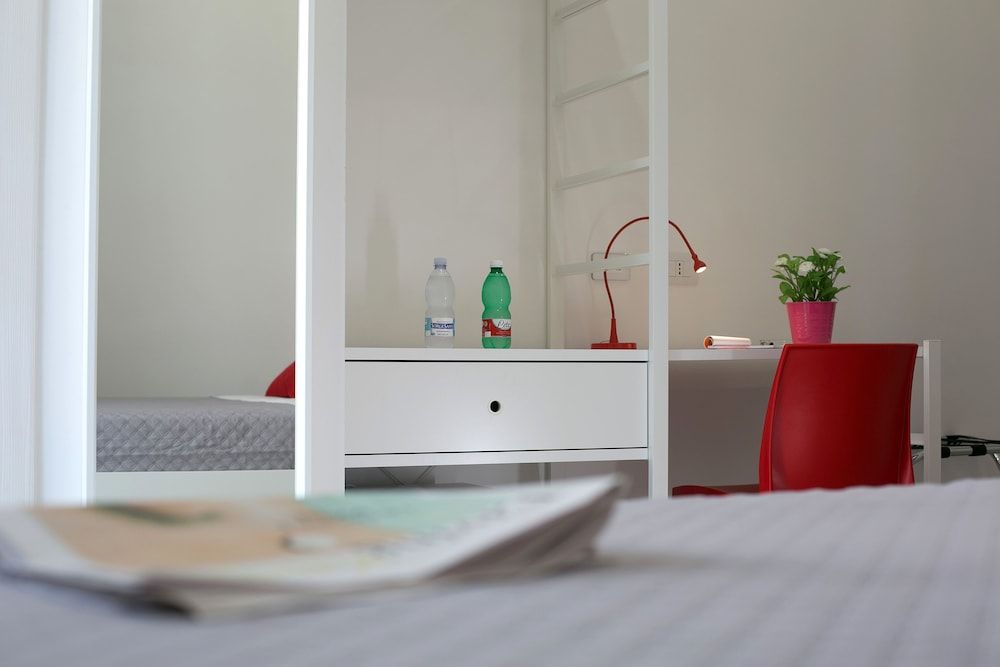 President Suites Deluxe Double Room, Balcony 16