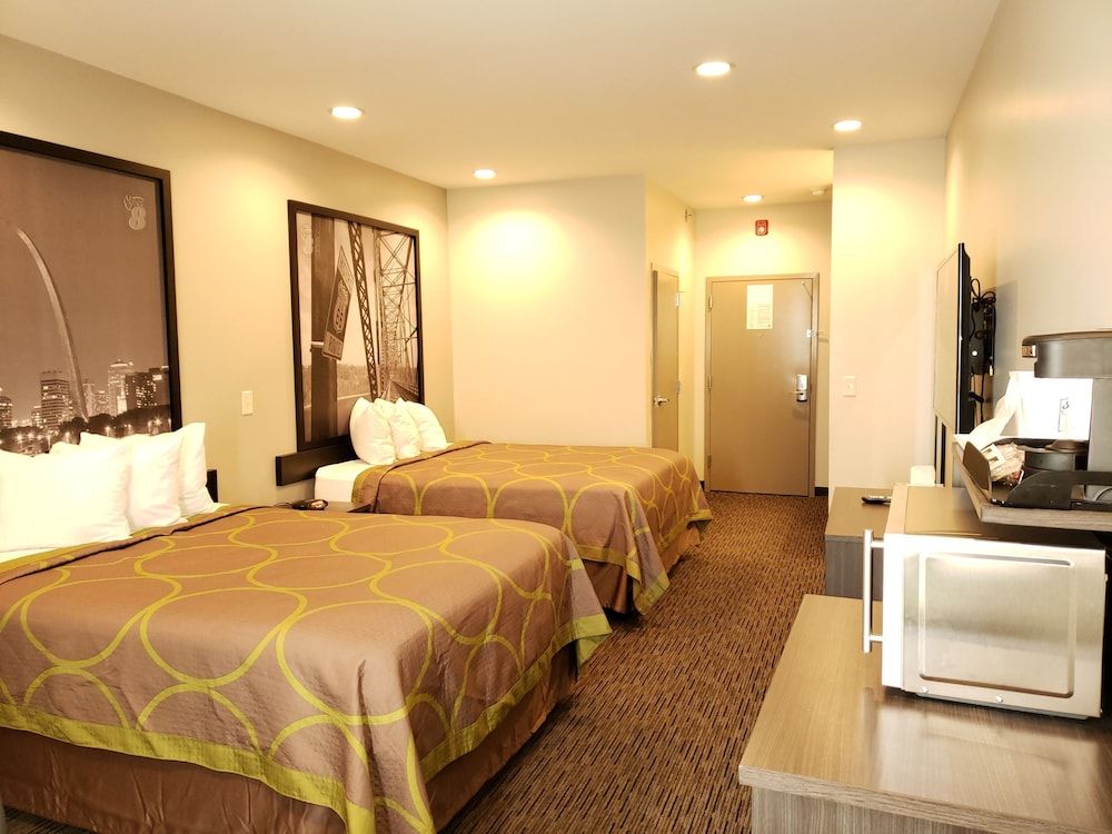 Room, 2 Queen Beds, Non Smoking