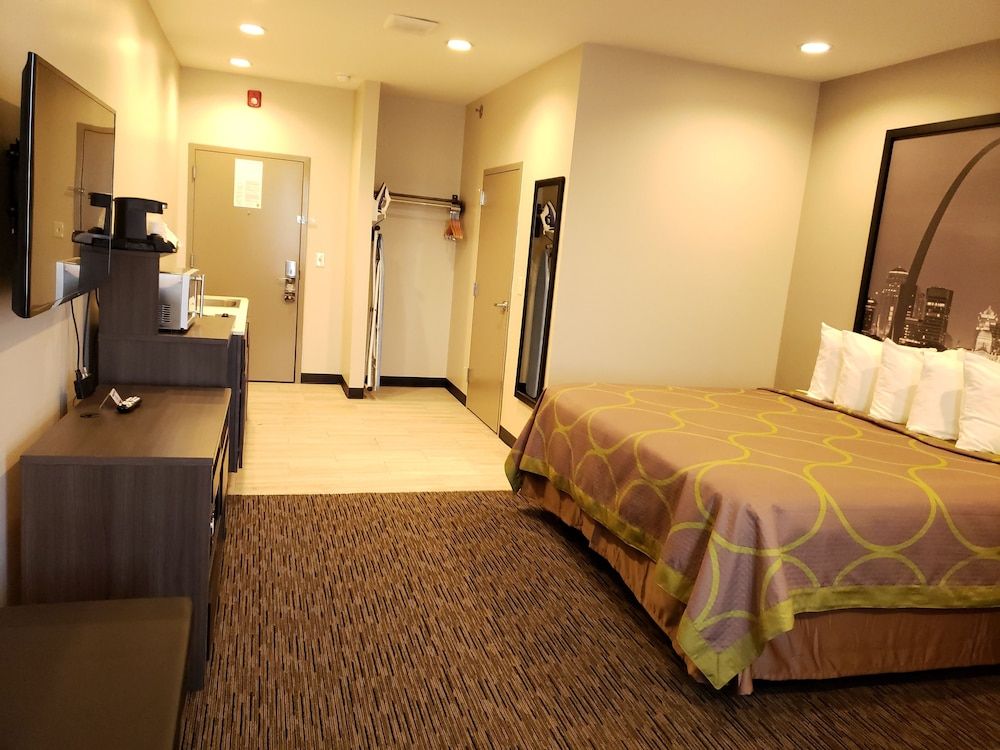 Efficiency, Room, 1 King Bed, Non Smoking