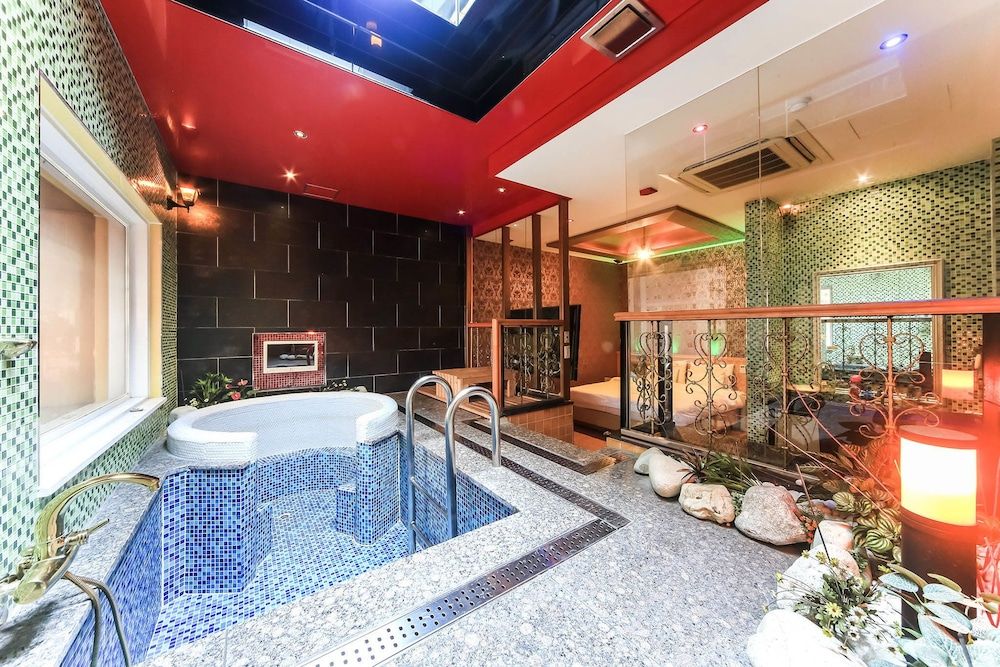undefined Hotel Vov
