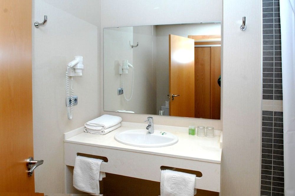 Hotel Bulevard Double Room Single Use 7