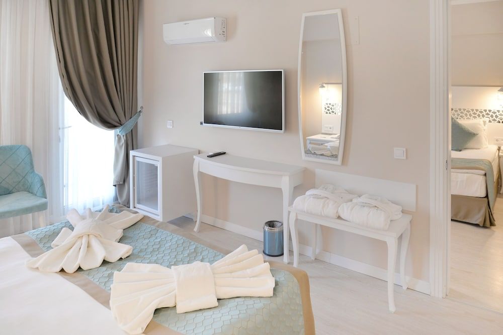 Adempira Termal & Spa Hotel Family Room 11