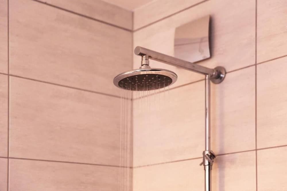 bp24 Hotel Eschweiler Triple Room 2