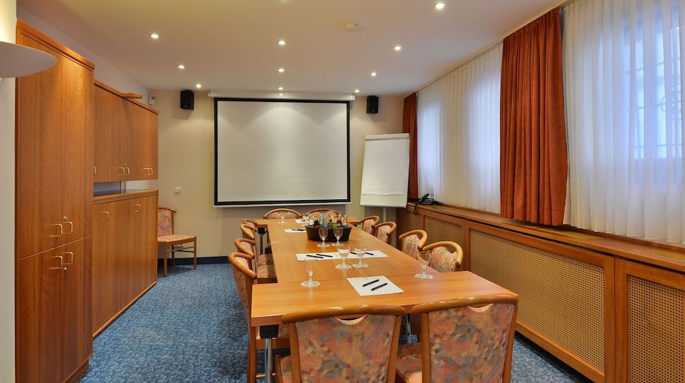 undefined Hotel Ilbertz 9