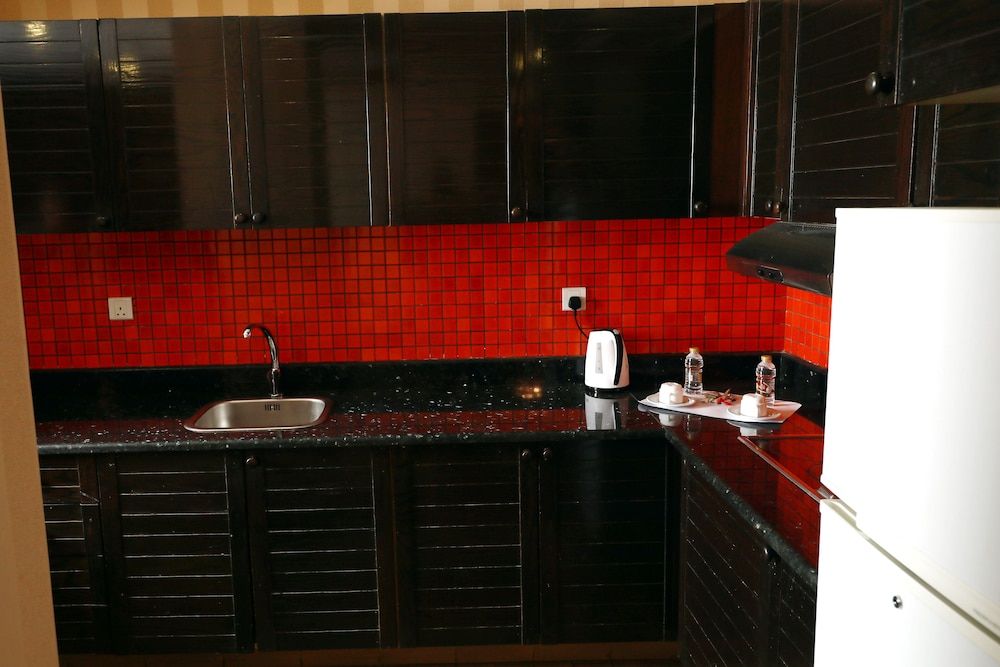 undefined Golden New Continental Hotel 10