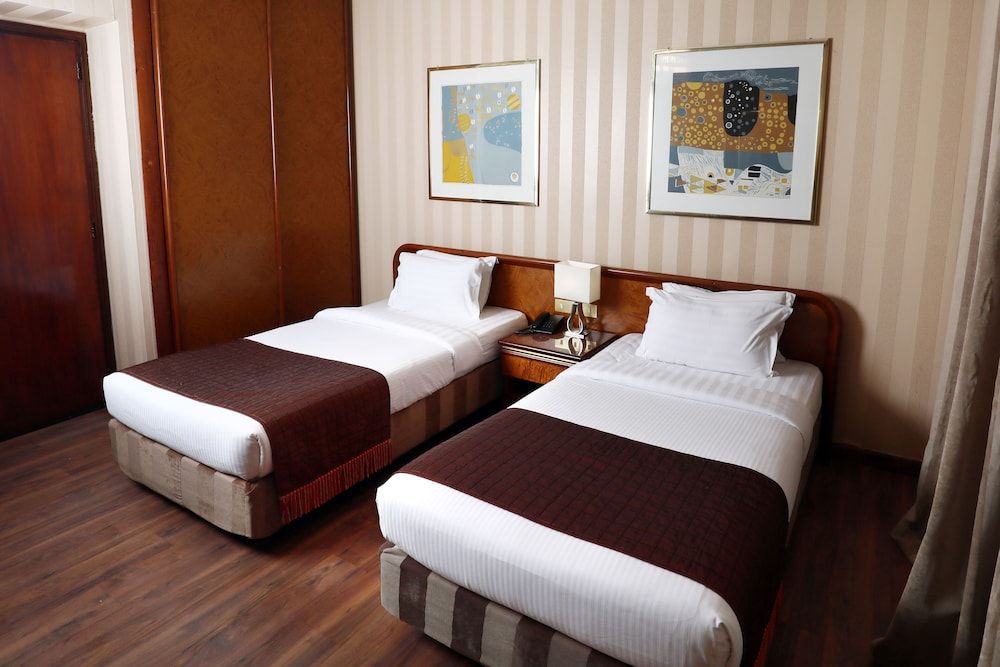 undefined Golden New Continental Hotel 4