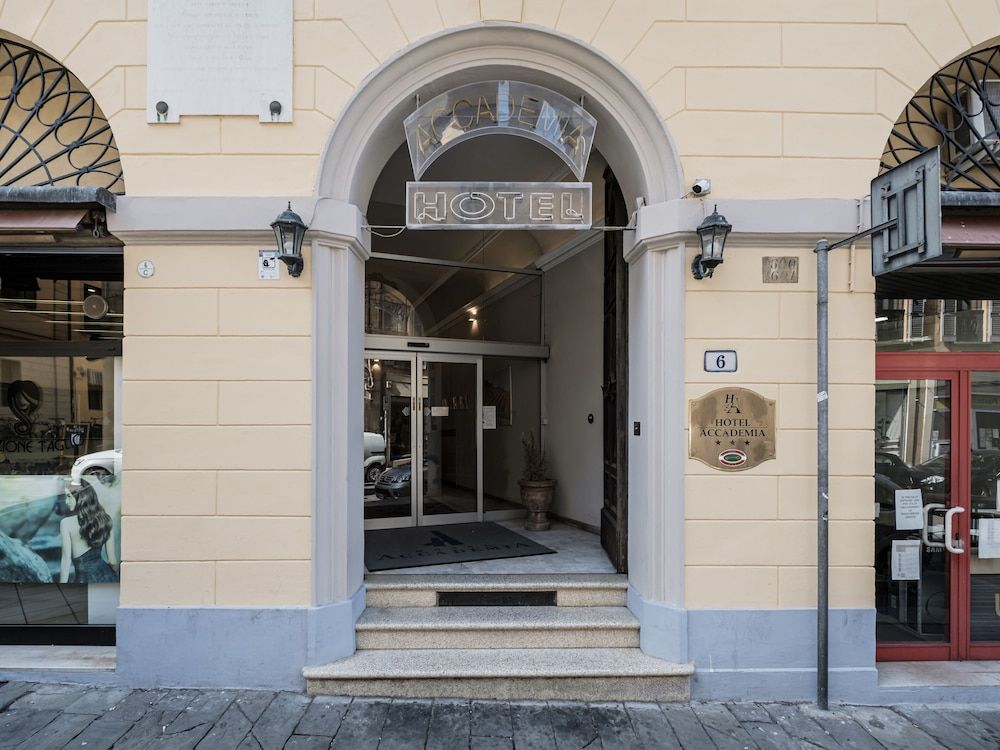 undefined Hotel Accademia 7