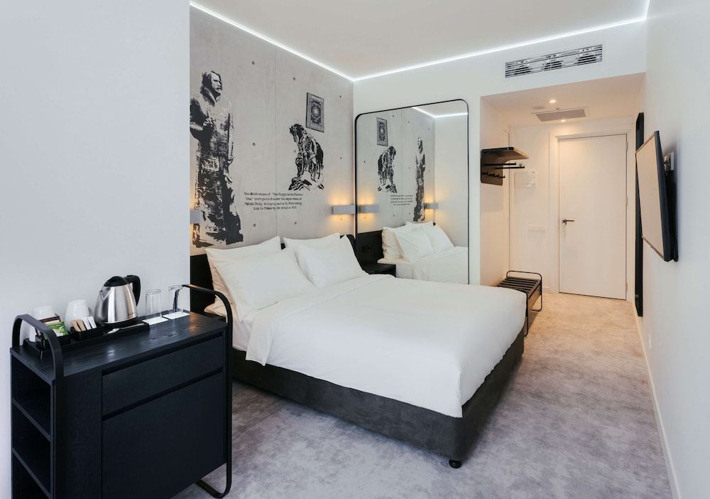 Superior Room, 1 Queen Bed