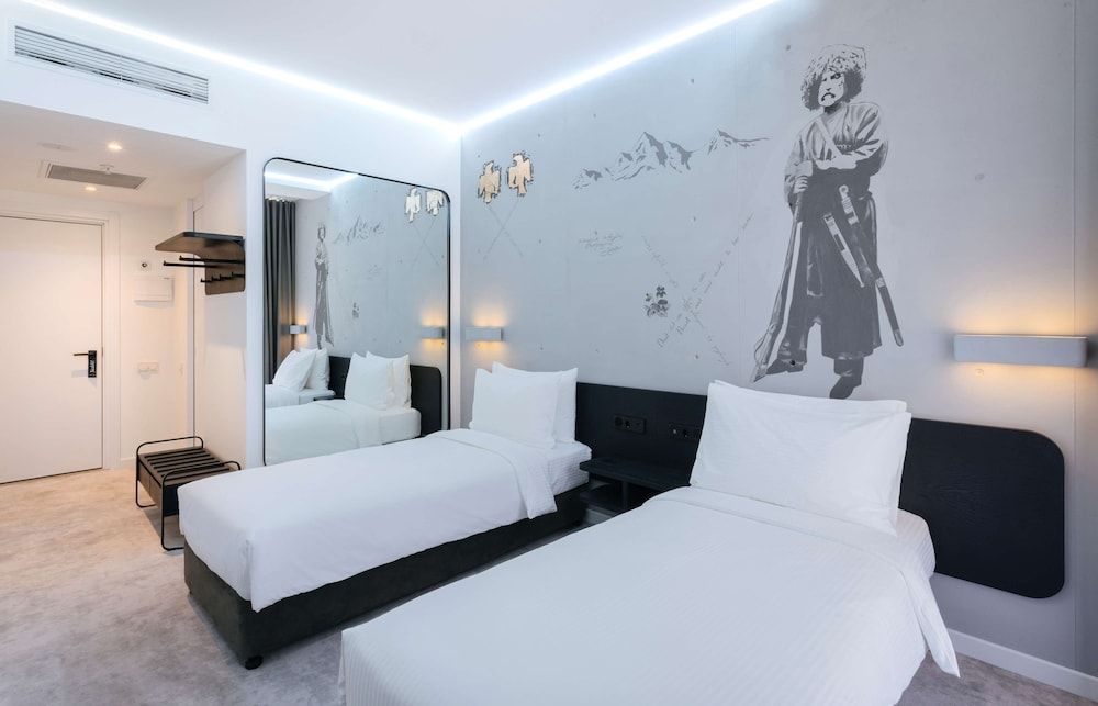 undefined Golden Tulip Design Tbilisi