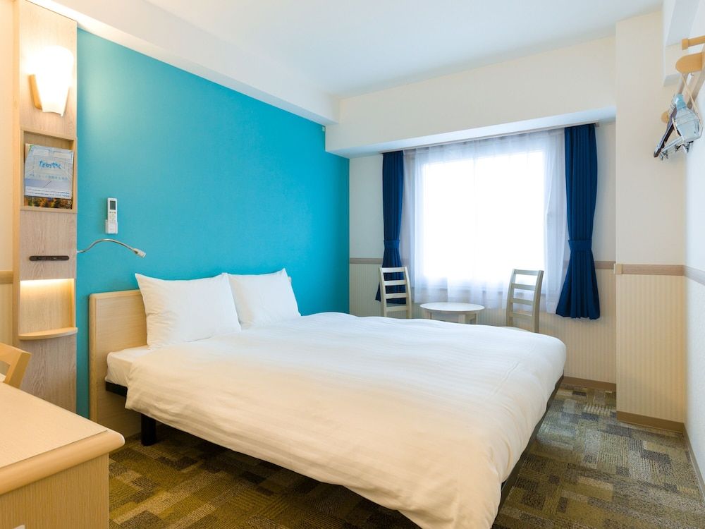 Toyoko Inn Chiba Makuhari Standard Double Room, Non Smoking 3