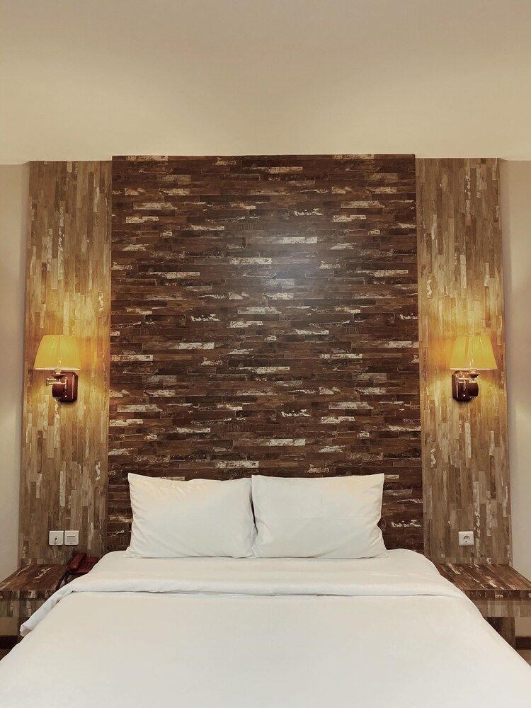 Paradise by CaLia Tarakan Superior Double Room 3