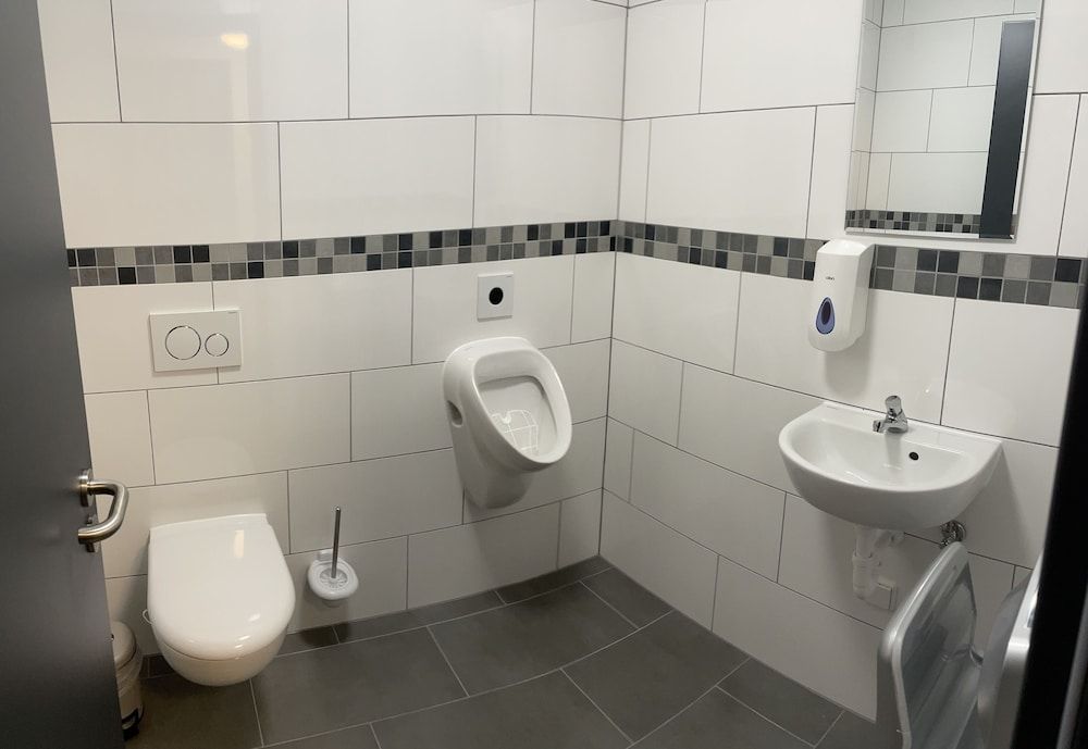 City Inn Magdeburg Economy Double Room, 1 Double Bed, Shared Bathroom 6